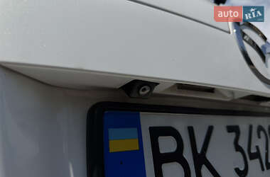 Позашляховик / Кросовер Mazda CX-7 2010 в 