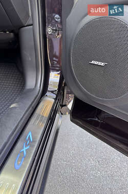 Внедорожник / Кроссовер Mazda CX-7 2009 в 