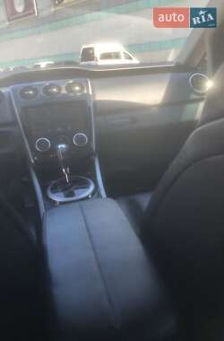 Внедорожник / Кроссовер Mazda CX-7 2010 в 
