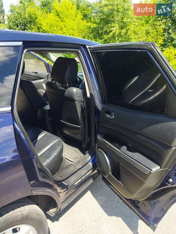 Позашляховик / Кросовер Mazda CX-7 2010 в Переяславі