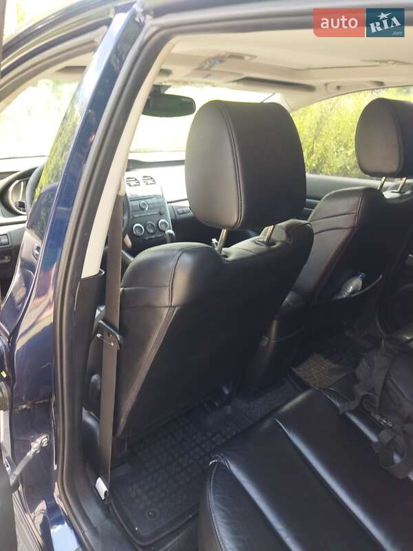 Позашляховик / Кросовер Mazda CX-7 2010 в Переяславі