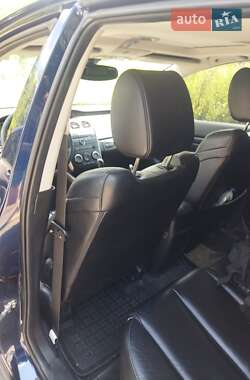 Позашляховик / Кросовер Mazda CX-7 2010 в 