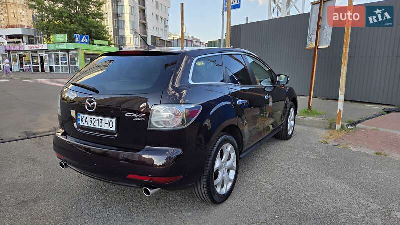 Позашляховик / Кросовер Mazda CX-7 2010 в Києві