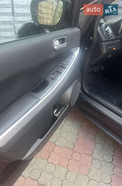 Позашляховик / Кросовер Mazda CX-7 2007 в 