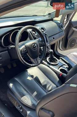 Позашляховик / Кросовер Mazda CX-7 2010 в 