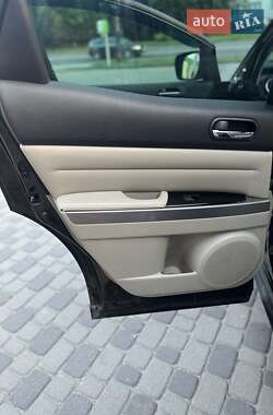 Внедорожник / Кроссовер Mazda CX-7 2009 в 