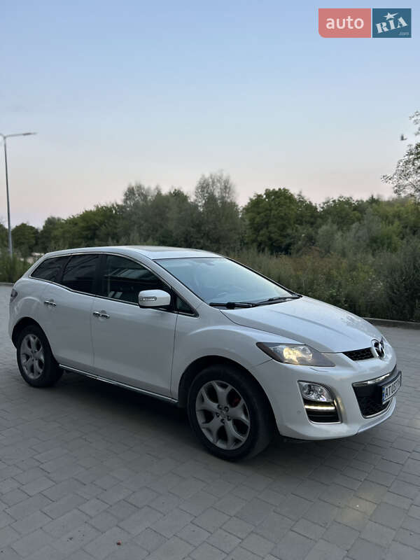 Позашляховик / Кросовер Mazda CX-7 2010 в Івано-Франківську
