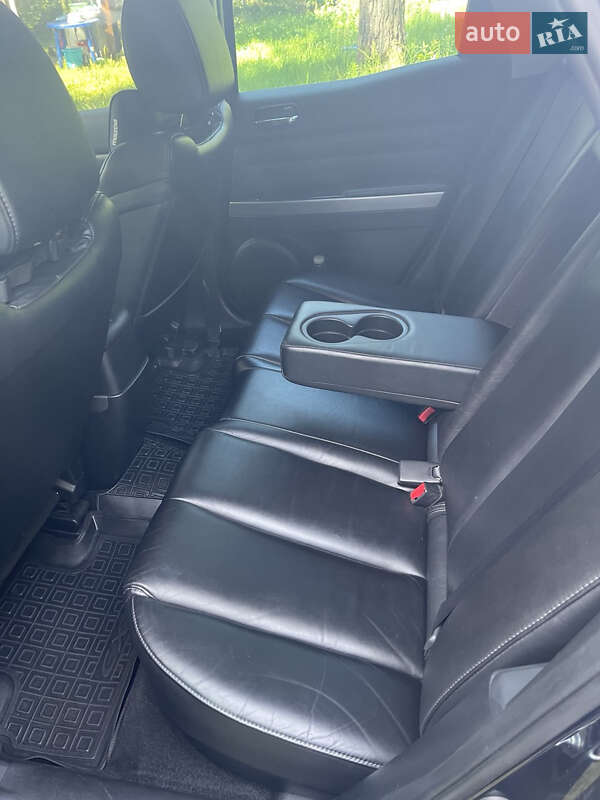 Позашляховик / Кросовер Mazda CX-7 2011 в Києві