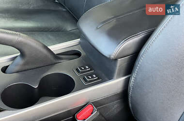 Внедорожник / Кроссовер Mazda CX-7 2011 в 