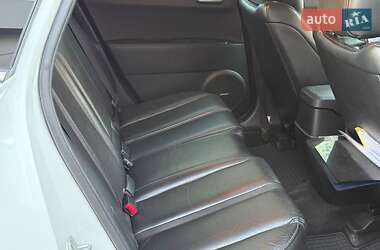 Позашляховик / Кросовер Mazda CX-7 2009 в 