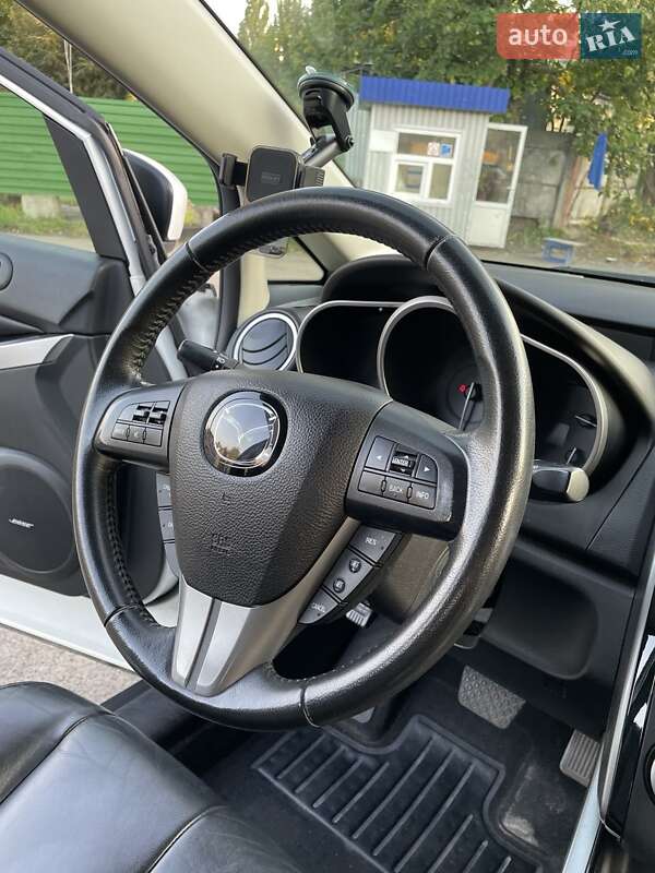 Внедорожник / Кроссовер Mazda CX-7 2011 в Киеве