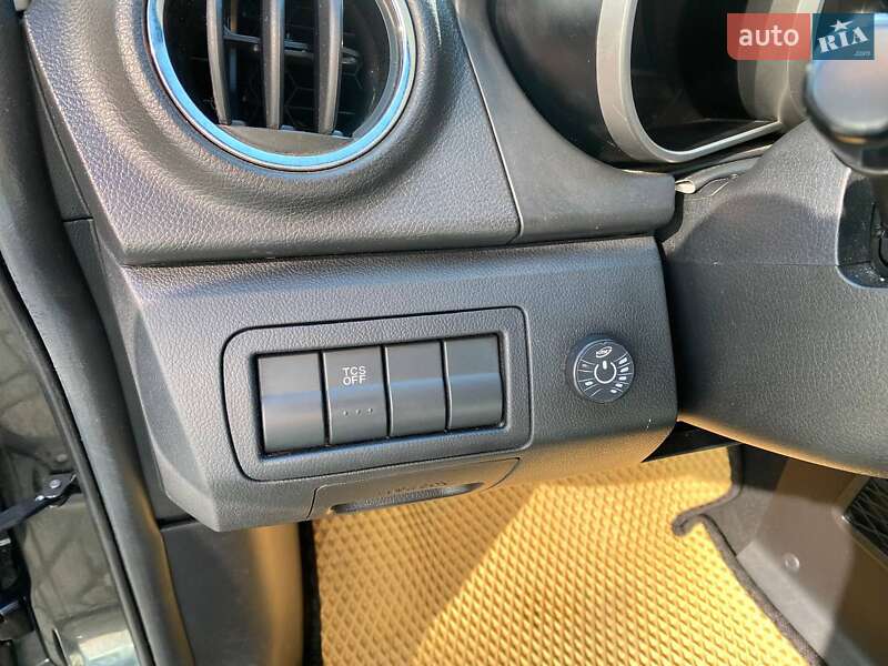 Позашляховик / Кросовер Mazda CX-7 2010 в Львові