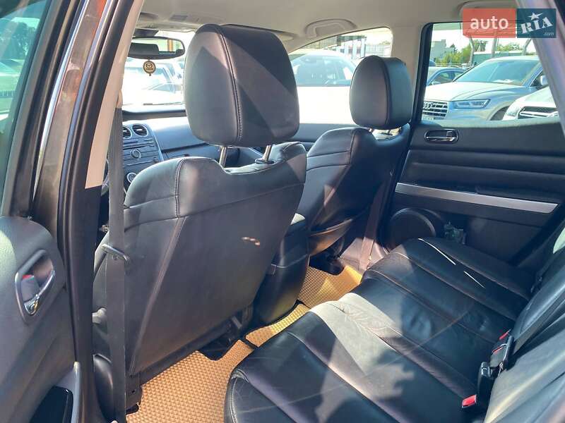 Позашляховик / Кросовер Mazda CX-7 2010 в Львові