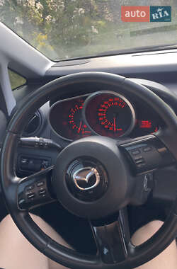 Позашляховик / Кросовер Mazda CX-7 2007 в 