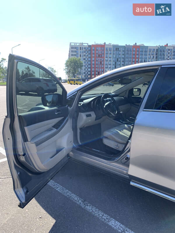 Позашляховик / Кросовер Mazda CX-7 2011 в Києві