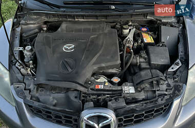Позашляховик / Кросовер Mazda CX-7 2006 в 