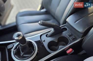Позашляховик / Кросовер Mazda CX-7 2009 в 