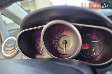 Позашляховик / Кросовер Mazda CX-7 2009 в 