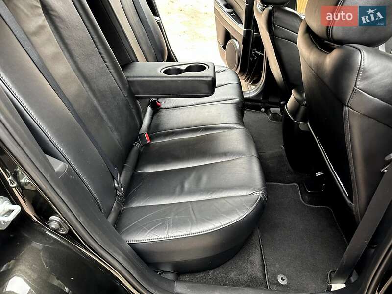 Позашляховик / Кросовер Mazda CX-7 2010 в Чернівцях