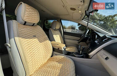 Внедорожник / Кроссовер Mazda CX-7 2010 в 