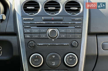 Позашляховик / Кросовер Mazda CX-7 2010 в 
