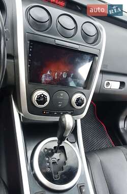 Внедорожник / Кроссовер Mazda CX-7 2009 в 