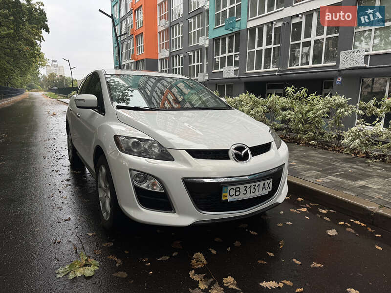 Позашляховик / Кросовер Mazda CX-7 2011 в 