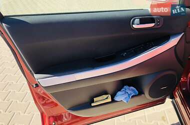 Внедорожник / Кроссовер Mazda CX-7 2009 в 