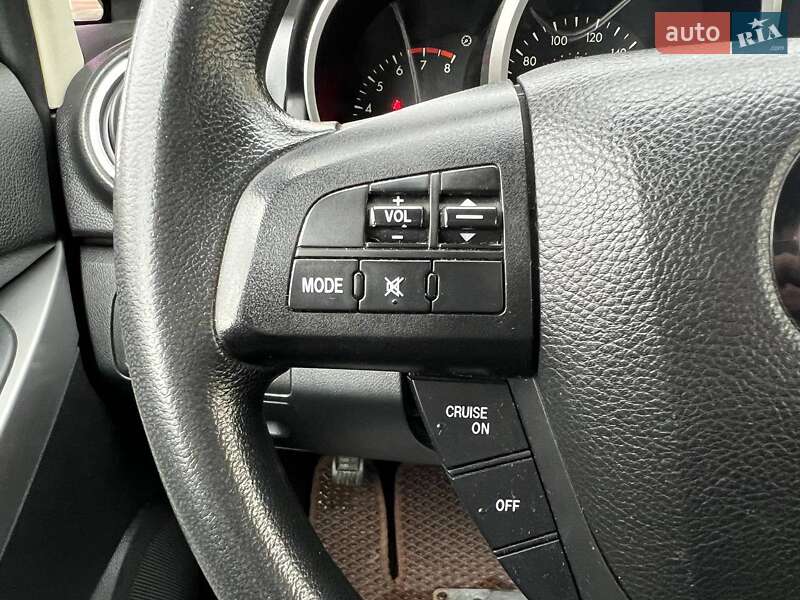 Внедорожник / Кроссовер Mazda CX-7 2010 в Киеве