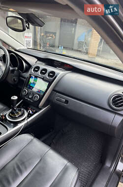 Позашляховик / Кросовер Mazda CX-7 2010 в 