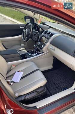 Позашляховик / Кросовер Mazda CX-7 2007 в 