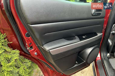 Позашляховик / Кросовер Mazda CX-7 2011 в 