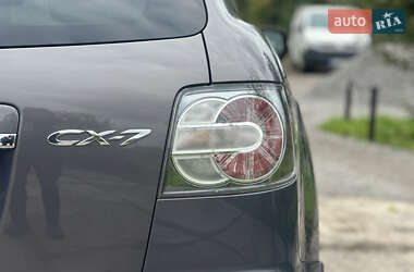 Позашляховик / Кросовер Mazda CX-7 2009 в 