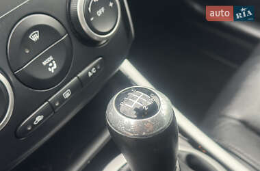 Позашляховик / Кросовер Mazda CX-7 2009 в 