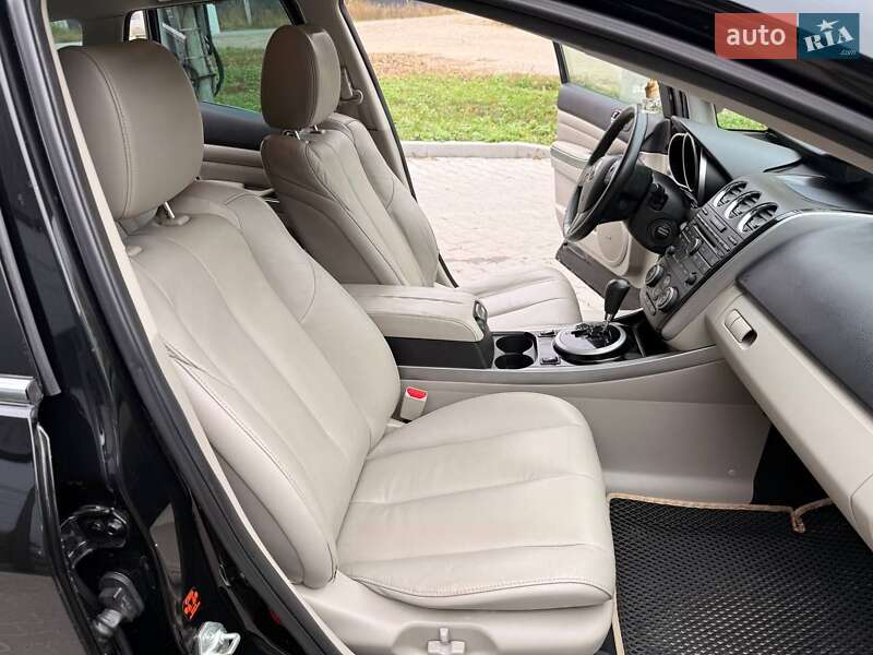 Внедорожник / Кроссовер Mazda CX-7 2011 в Киеве