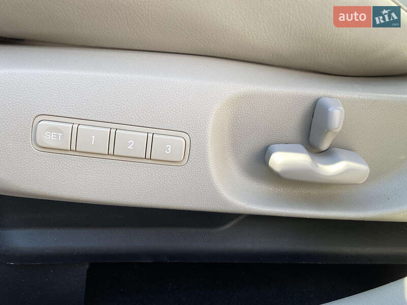 Внедорожник / Кроссовер Mazda CX-7 2012 в Ровно фото 9 Внедорожник / Кроссовер Mazda CX-7 2012 в Ровно