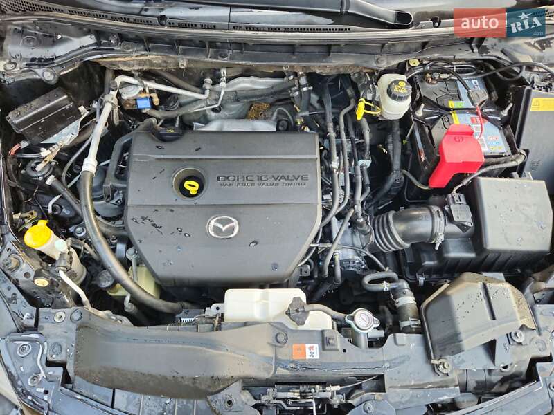 Позашляховик / Кросовер Mazda CX-7 2012 в Полонному