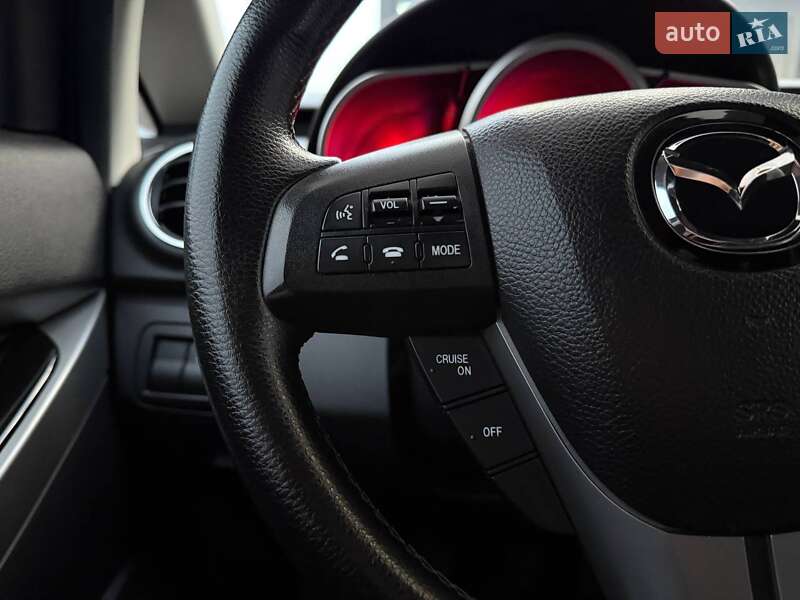 Позашляховик / Кросовер Mazda CX-7 2010 в Києві