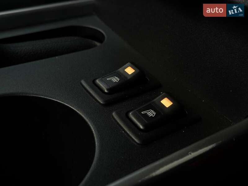 Позашляховик / Кросовер Mazda CX-7 2010 в Києві