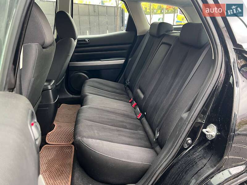 Позашляховик / Кросовер Mazda CX-7 2010 в Києві