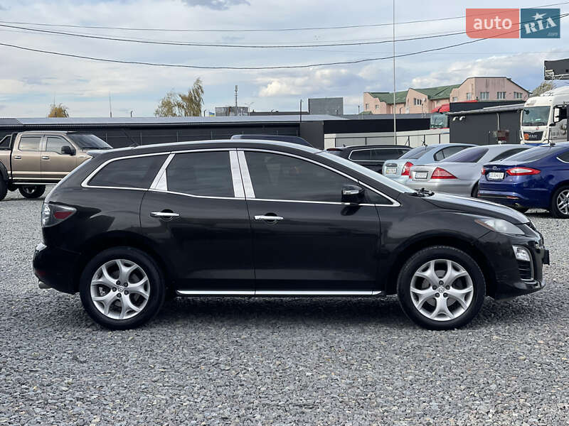 Позашляховик / Кросовер Mazda CX-7 2010 в Чернівцях