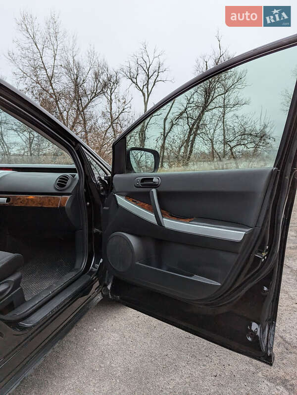 Внедорожник / Кроссовер Mazda CX-7 2008 в Днепре