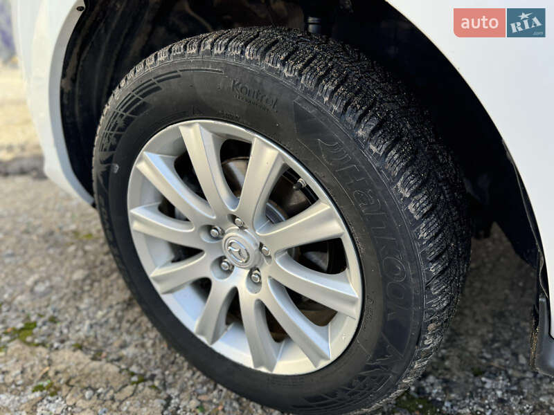 Внедорожник / Кроссовер Mazda CX-7 2010 в Хотине