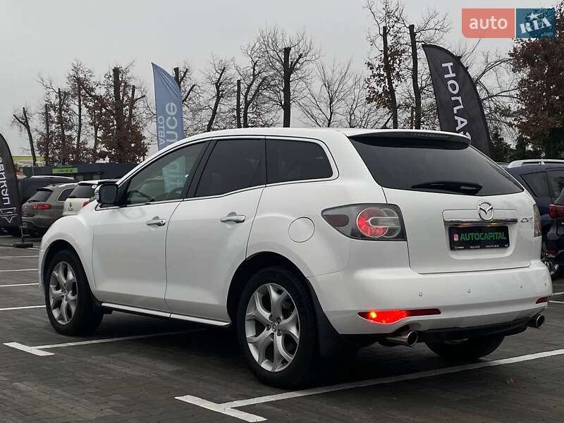 Позашляховик / Кросовер Mazda CX-7 2011 в Києві