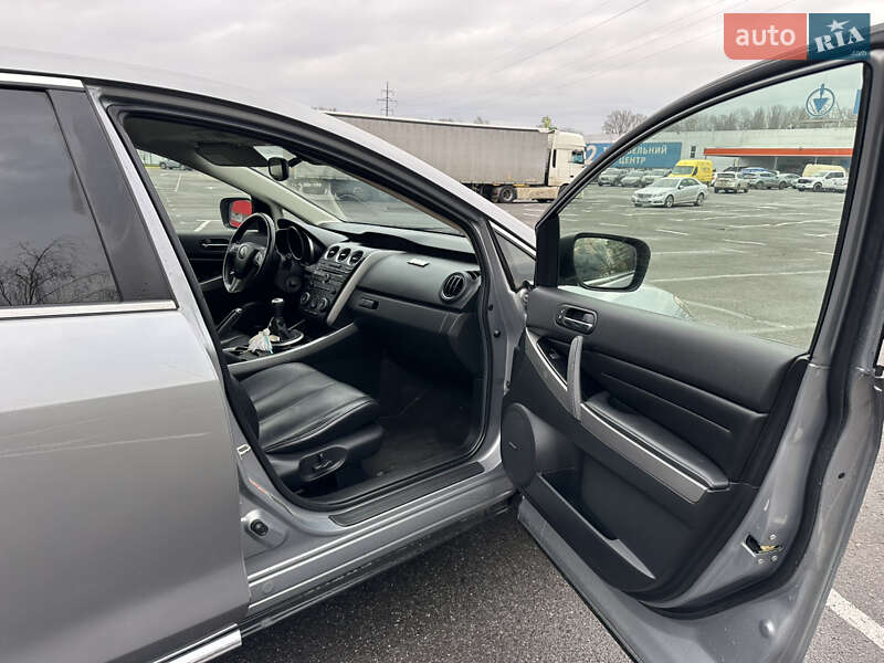 Внедорожник / Кроссовер Mazda CX-7 2010 в Ужгороде