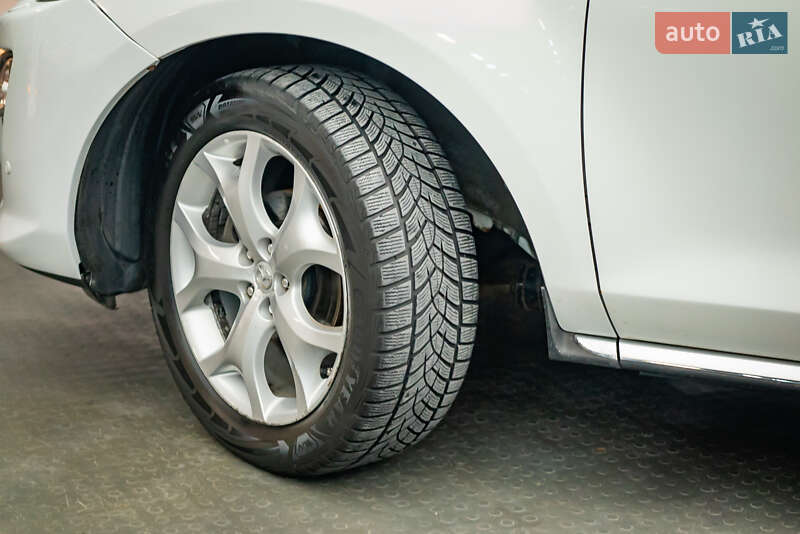 Внедорожник / Кроссовер Mazda CX-7 2010 в Киеве фото 8 Внедорожник / Кроссовер Mazda CX-7 2010 в Киеве