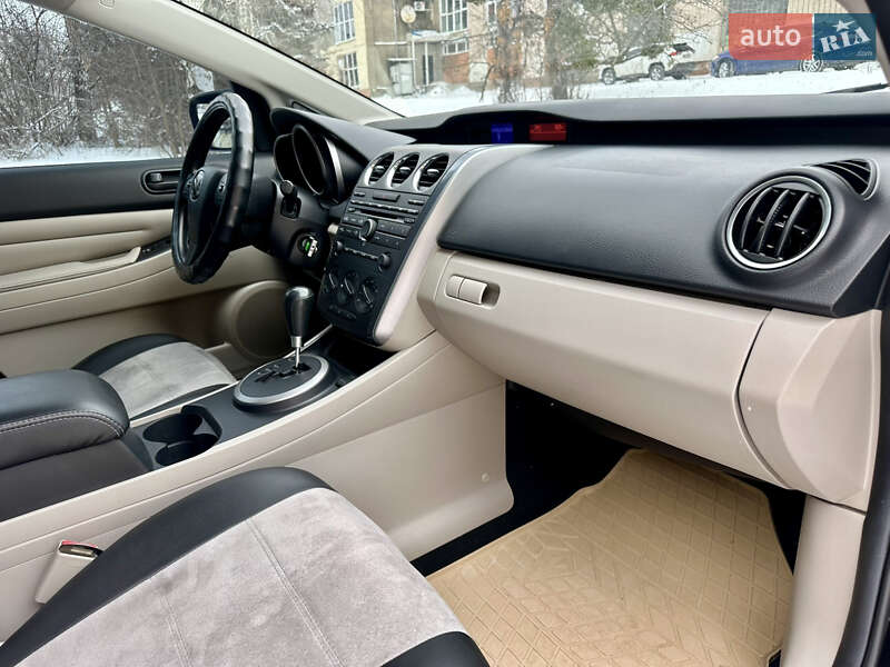 Внедорожник / Кроссовер Mazda CX-7 2011 в Виннице