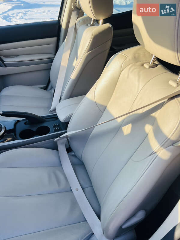 Внедорожник / Кроссовер Mazda CX-7 2011 в Луцке