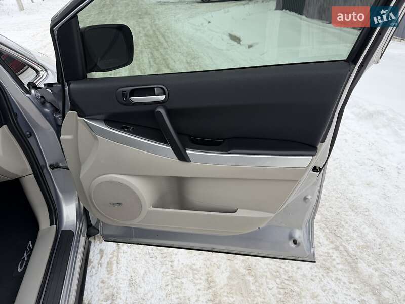 Внедорожник / Кроссовер Mazda CX-7 2007 в Днепре фото 16 Внедорожник / Кроссовер Mazda CX-7 2007 в Днепре