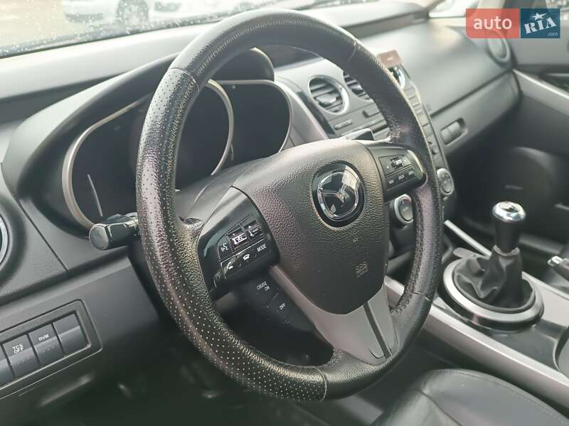 Внедорожник / Кроссовер Mazda CX-7 2011 в Хусте